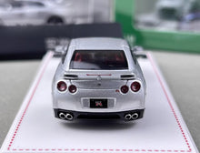 Load image into Gallery viewer, FH 1:64 Silver JDM Skyline GTR R35 Racing Sports Model Diecast Metal Car New Collection
