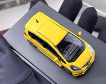 Load image into Gallery viewer, SW 1:64 JDM Yellow Fit Jazz GE8 RS Racing Sports Model Diecast Metal Car New Collection
