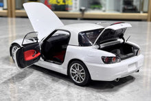 Load image into Gallery viewer, MH 1:18 White JDM S2000 AP2 Sports F22C Engine Model Diecast Metal Car New
