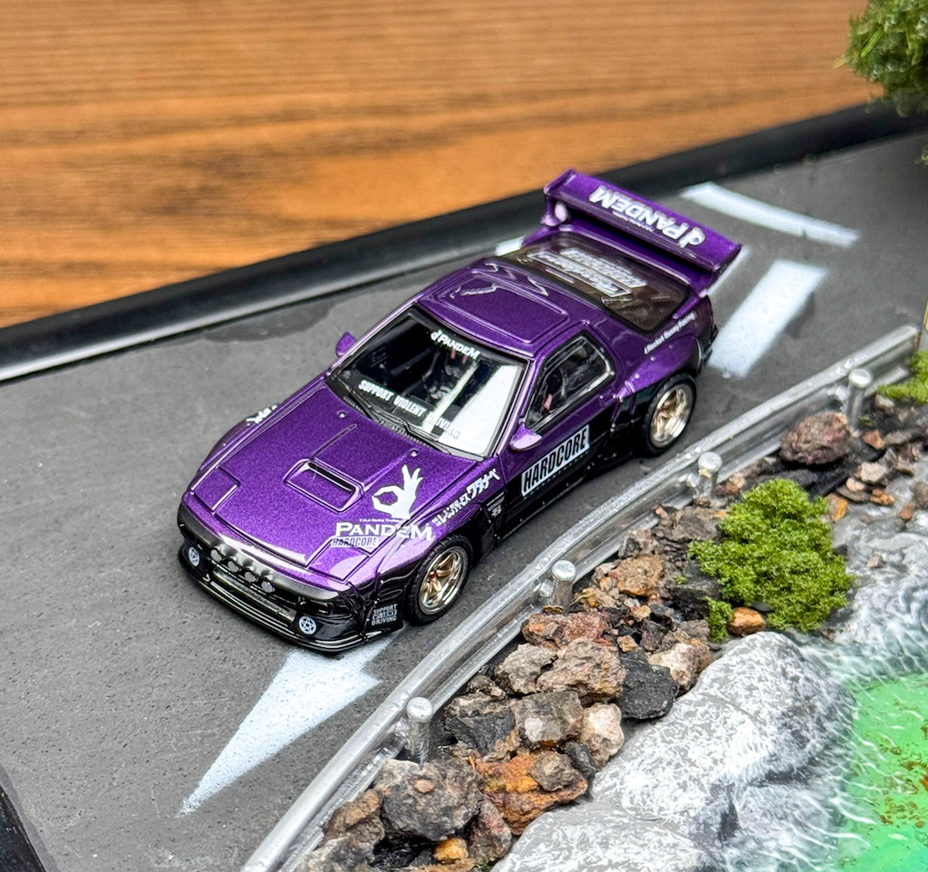Inno 1:64 Purple Rx7 FC3s Pandem Bunny Sports Model Diecast Metal Car New Collection