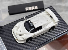 Load image into Gallery viewer, NA 1:64 Pearl White F50 GT Racing Sports Model Diecast Resin Car New Collection
