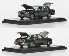 Load image into Gallery viewer, GFCC 1:64 Green 1998 Silver Seraph Sedan Classic Model Diecast Metal Car
