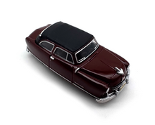Load image into Gallery viewer, 1:87 Black 1950 Nash Vintage Classic Sports Model Diecast Metal Car New Collection
