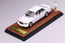 Load image into Gallery viewer, WTX 1:64 1994 White 600Sel W140 Sedan Figure Model Diecast Metal Car New Collection
