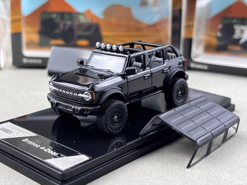 Shadow 1:64 Black Bronco ORV SUV 4 Doors Sports Model Diecast Metal Car New Collection