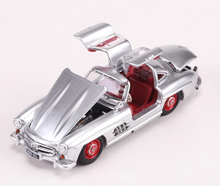 Load image into Gallery viewer, BSC 1:64 Silver 1955 300SL Coupe Sports Classic Model Diecast Metal Car New Collection
