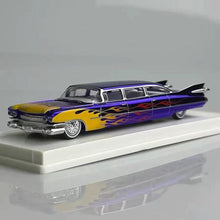 Load image into Gallery viewer, Mechanic 1:64 1959 Purple 62 Limousine Luxury Model Diecast Metal Car New Collection
