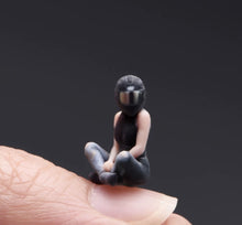 Load image into Gallery viewer, 1:64 Painted Figure Model Miniature Resin Diorama Sand Toy Racer Girl Sitting
