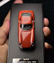 Load image into Gallery viewer, GFCC 1:64 Red 1966 275 GTB Classic Sports Model Diecast Metal Car New Collection
