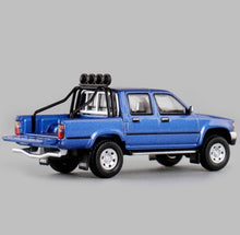 Load image into Gallery viewer, Masdi 1:64 Blue 1994 Hilux LN107 Cab Pickup Truck Model Diecast Metal Car New Collection
