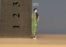 Load image into Gallery viewer, 1:64 Painted Figure Model Miniature Resin Diorama Sand Qipao Beauty Lady Girl A
