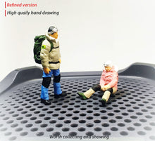 Load image into Gallery viewer, 1:64 Painted Figure Mini Model Miniature Resin Diorama Climber Couple Traveller
