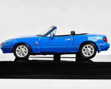 Load image into Gallery viewer, HJ 1:64 JDM Miata MX5 Eunos Roadster Racing Sports Model Diecast Metal Car
