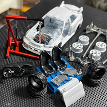 Load image into Gallery viewer, 1:64 Evo Parts 4G63 Engine Lifting Bracket Garage Scene Model Resin Car Set

