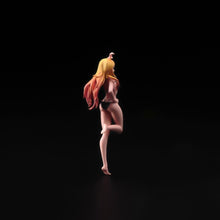 Load image into Gallery viewer, 1:64 Painted Figure Model Miniature Resin Diorama Sand Bikin Beauty Girl Sexy New
