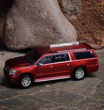 Load image into Gallery viewer, GOC 1:64 HEC Red 2015 Suburban Full Sized SUV Model Diecast Metal Car New Collection
