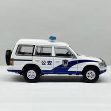 Load image into Gallery viewer, DBGT 1:64 White Police Pajero V31 SUV ORV Sports Model Diecast Metal Car New Collection
