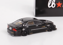 Load image into Gallery viewer, Star 1:64 Black JDM Crown MK12 VIP Sedan Figure Model Diecast Metal Car New Collection
