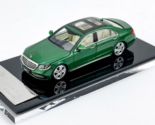 Load image into Gallery viewer, Glory 1:64 Green S320L W222 Sedan Sports Model Diecast Metal Car New Collection
