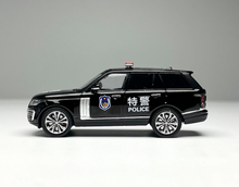 Load image into Gallery viewer, Masdi 1:64 Black Police Range Rover SUV Sports Model Diecast Metal Car New Collection
