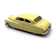 Load image into Gallery viewer, 1:87 Yellow 1949 Mercury Eight Coupe Classic Sport Model Diecast Metal Car New Collection
