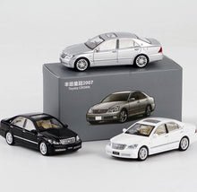 Load image into Gallery viewer, JKM 1:64 JDM 2007 Crown 12 VII Sedan Sports Model Metal Diecast Car New
