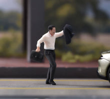 Load image into Gallery viewer, 1:64 Painted Figure Model Miniature Resin Diorama Sand Toy Suit Man Chasing Car
