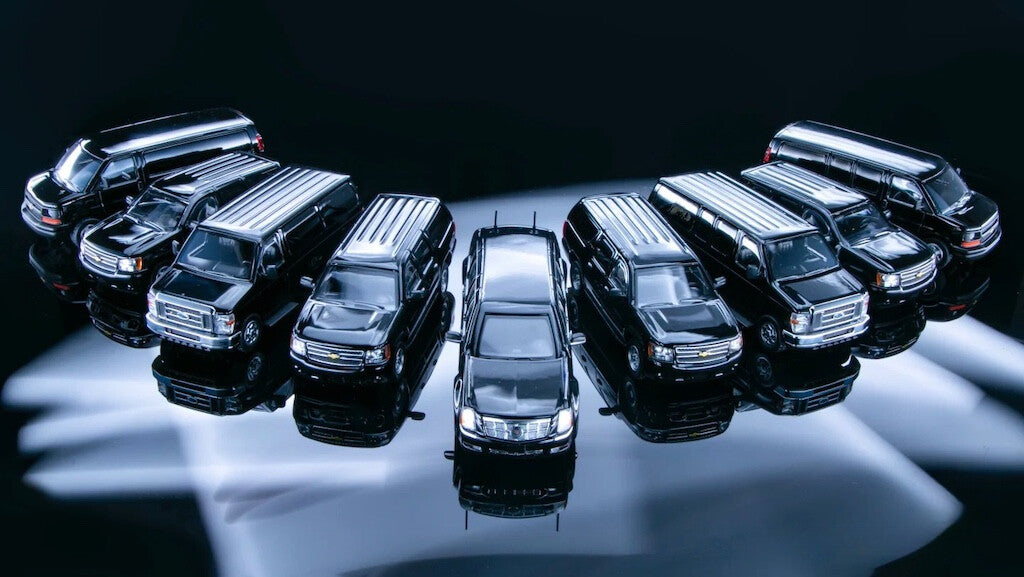 596 1:64 HEC President Beast Tahoe Suburban Express Model Diecast Metal Car