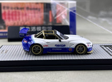 Load image into Gallery viewer, Inno 1:64 White MX5 Miata Widebody Sports Model Diecast Metal Car New Collection
