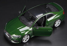 Load image into Gallery viewer, Bburago 1:24 Green RS5 Coupe Racing Sports Model Toy Diecast Metal Car Box BN
