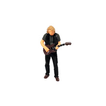Load image into Gallery viewer, 1:64 Painted Figure Mini Model Miniature Resin Diorama Singer Artist Band Man
