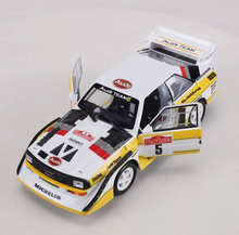 Load image into Gallery viewer, Bburago 1:24 1985 Quattro S1 E2 #5 Racing Open Model Diecast Metal Car New Collection

