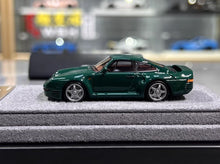 Load image into Gallery viewer, DPM 1:64 Green 959 Classic Racing Sports Model Diecast Resin Car New Collection
