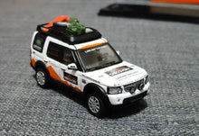 Load image into Gallery viewer, GCD 1:64 White Discovery 4 SUV Off Road Roof Rack Model Diecast Metal Car New
