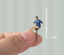 Load image into Gallery viewer, 1:64 Painted Figure Mini Model Miniature Resin Diorama Sofa Chatting Sitting Toy
