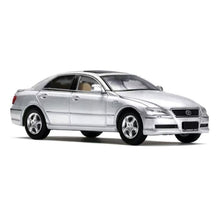 Load image into Gallery viewer, Masdi 1:64 Silver Reiz 2.5V Sedan Sports Model Diecast Metal Car New Collection
