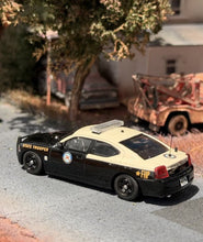 Load image into Gallery viewer, Rollin 1:64 FHP Florida Charger Police Sports Model Diecast Metal Car New Collection
