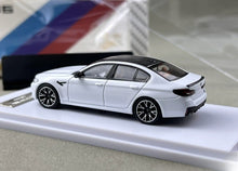 Load image into Gallery viewer, Howie 1:64 White M5 F90 Sedan Sports Model Diecast Metal Car New Collection
