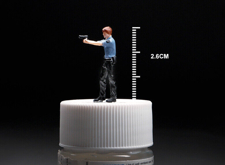 1:64 Painted Figure Mini Model Miniature Resin Diorama Police Car Accident Scene New Scene