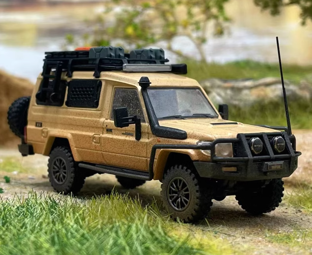 Autobots 1:64 Dirty Yellow Land Cruiser J70 LC78 ORV Model Diecast Metal Car
