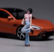 Load image into Gallery viewer, 1:64 Painted Figure Model Miniature Resin Sand Diorama Pink Top Pretty Girl Lady
