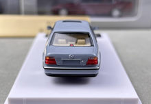Load image into Gallery viewer, DCM 1:64 Grey 1996-98 E38 L7 728il Luxury Sedan Model Diecast Metal Car New Collection

