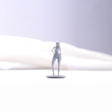 Load image into Gallery viewer, 1:64 Painted Unpainted Figure Model Miniature Resin Diorama Silk Socks Sexy Lady New
