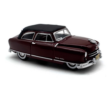 Load image into Gallery viewer, 1:87 Black 1950 Nash Vintage Classic Sports Model Diecast Metal Car New Collection
