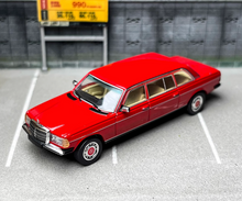 Load image into Gallery viewer, GOC 1:64 Red 230e v123 Luxury Classic Model Diecast Metal Car BN
