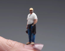 Load image into Gallery viewer, 1:64 Painted Figure Model Miniature Resin Diorama Toy Sand Standing Man Uncle
