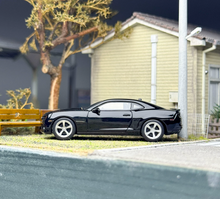 Load image into Gallery viewer, GOC 1:64 Black Camaro Coupe SS Sports Model Diecast Metal Car New Collection
