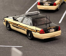 Load image into Gallery viewer, Rollin 1:64 Tennessee TNSP Police CROWN VICTORIA CV Model Diecast Metal Car
