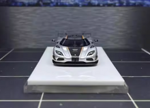 Load image into Gallery viewer, XKE 1:64 Agera RS Super Racing Sports Model Diecast Resin Car
