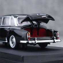 Load image into Gallery viewer, GFCC 1:64 Black 1959 300D Classic Vintage Sports Model Diecast Metal Car BN
